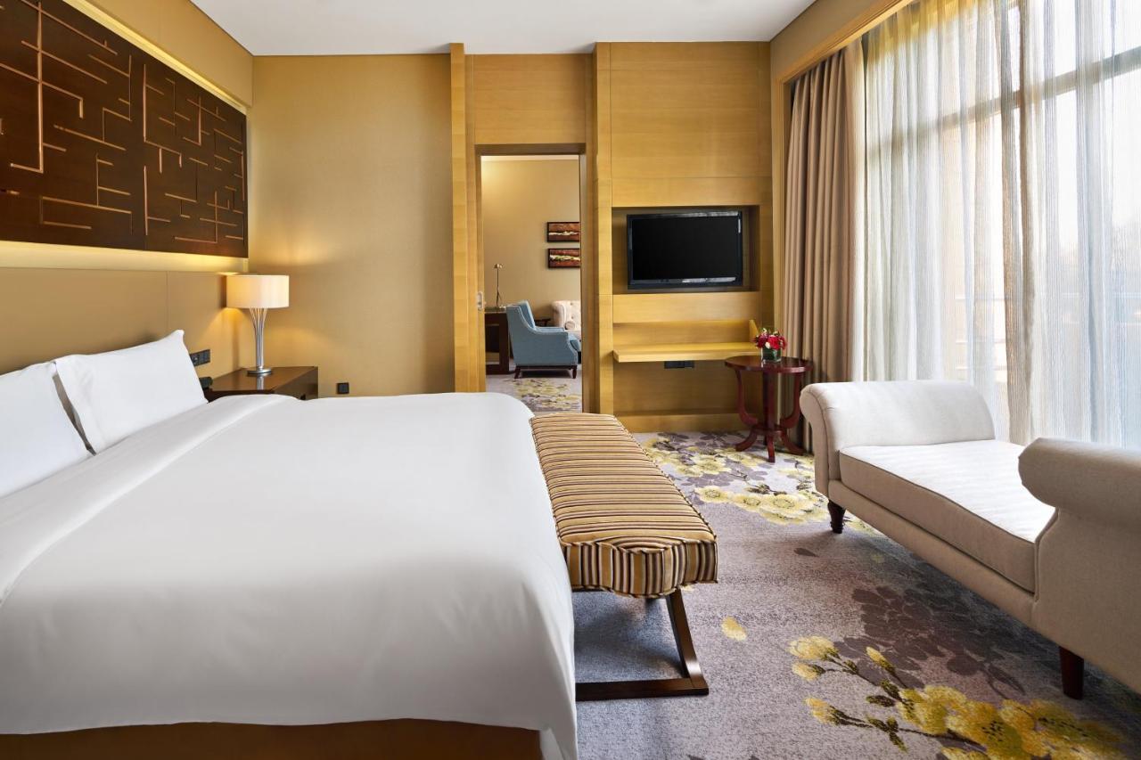 Crowne Plaza Ordos, An Ihg Hotel Екстериор снимка